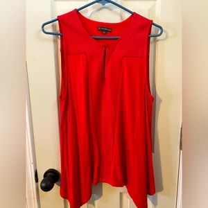Sleeveless red top